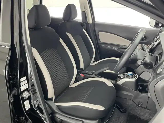 日産 ノート e－パワー X Vセレクション 愛知県 2020(令2)年 5.2万km スーパーブラック 純正ナビ　全方位カメラ　ＥＴＣ２．０　禁煙車　スマートルームミラー　純正ドラレコ　フルセグＴＶ　Ｂｌｕｅｔｏｏｔｈ　エマージェンシーブレーキ　衝突軽減　車線逸脱　ＬＥＤオートライト　コーナーセンサー