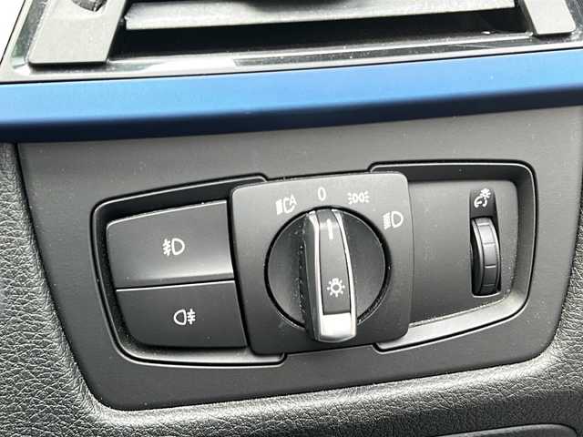 ＢＭＷ ３２８ｉ ツーリング Mスポーツ 大阪府 2013(平25)年 7.6万km 青 純正メーカーナビ/・DVD/CD/FM/AM/Bluetooth/・フルセグテレビ/ETC/ドライブレコーダー/バックカメラ/クルーズコントロール/革巻きステアリング/ステアリングリモコン/パドルシフト/パワーシート（D席+N席）/メモリシート（D席）/ルーフレール/コーナーセンサー/オートライト/オートエアコン/スマートキー×2/プッシュスタート/USBジャック/純正18インチアルミホイール/取扱説明書/ナビ取扱説明書/保証書