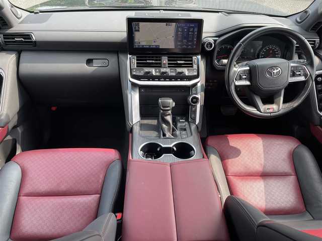 トヨタ ランドクルーザー GRスポーツ 静岡県 2021(令3)年 4.2万km ブラック ~JBLサウンド~/ユーザー買取車両/ワンオーナー/純正MOPナビ/　【CD/DVD/BT/地デジフルセグTV】/純正LEDヘッドライト/純正18インチAW/サンルーフ/本革シート/プリクラッシュセーフティシステム/レーダークルーズコントロール/レーンキープアシスト/フロントセンターリアデフロック/本革シート/ベンチレーション＆シートヒーター/ヘッドアップディスプレイ/パノラミックビューモニター/バックカメラ/ドライブレコーダー/ETC2.0/クールボックス/パワーバックドア/AC100V電源/オートホールド/電動パーキングブレーキ/クリアランスソナー/ルーフレール/USBポート/新車時保証書/社外セキュリティ/スペアキー×1