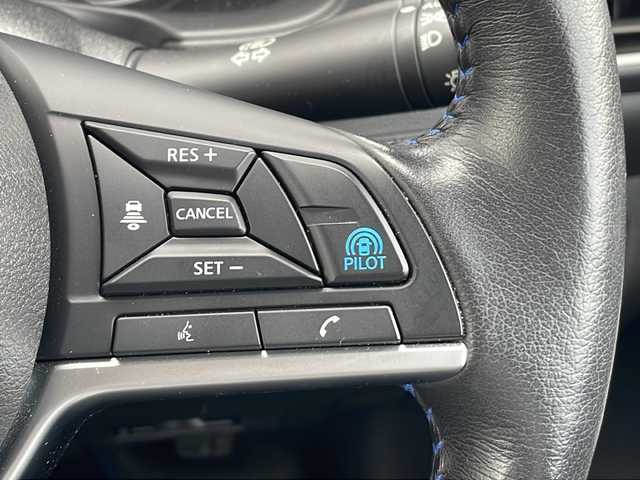 日産 リーフ e+ オーテック 三重県 2021(令3)年 3.2万km オーロラフレアブルーパール /スーパーブラック 2トーン 純正ナビ /全周囲カメラ /BOSEサウンド/BSM /デジタルインナーミラー /プロパイロット /ビルトインETC/USB・タイプC給電/レーダークルーズコントロール/レーンキープアシスト/衝突軽減ブレーキ /ステアリングヒーター /革巻きステアリング/ステアリングスイッチ/シートヒーター /前後コーナーセンサー /ミラー型前後ドライブレコーダー/LEDヘッドライト/オートハイビーム/オートライト/電動格納ミラー/禁煙車