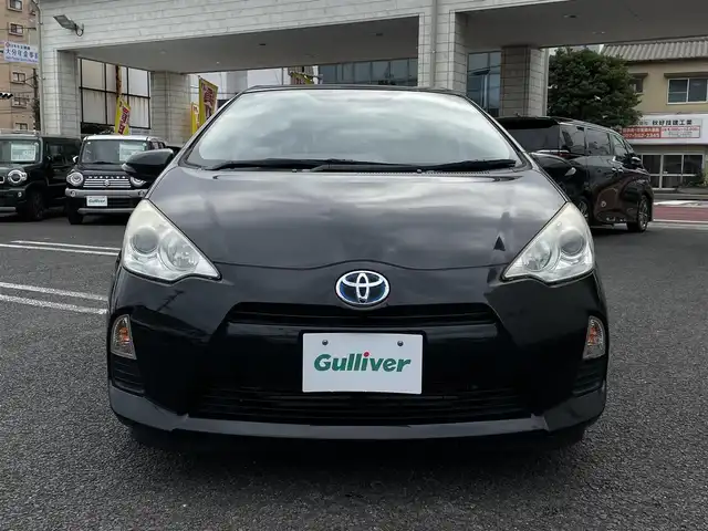 トヨタ アクア S 大分県 2012(平24)年 5.3万km ブラックマイカ 〇ワンオーナー/〇社外オーディオ（DEH-6500）/　CD/BT/AUX/〇フロアマット/〇ウインカーミラー/〇ヘッドライトレベライザー/〇ECOモード/〇EVモード/〇スマートキー/〇エンジンプッシュスタート/〇保証書/〇取扱説明書