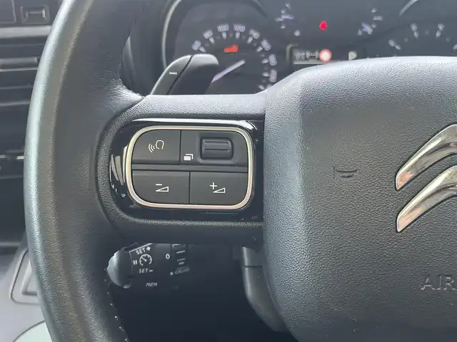 シトロエン ベルランゴ シャイン XTRパック 静岡県 2020(令2)年 4.5万km サーブル アダプティブクルーズコントロール/ガラスルーフ/ブラインドスポットアシスト/CarPlay/Bluetooth接続/バックカメラ/前後コーナーセンサー/置くだけ充電/キーレスエントリー/純正17インチアルミホイール/スペアキー/オートライト/ETC/アクティブセーフティブレーキ/インテリジェントハイビーム