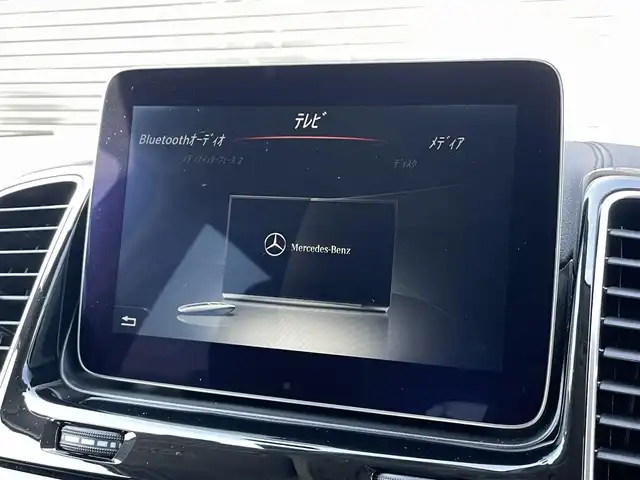 メルセデス・ベンツ ＧＬＥ３５０ｄ 4MATIC スポーツ 三重県 2017(平29)年 5.5万km ポーラホワイト 純正ナビ　/カープレイ　/ハーマンカードン　/黒革　/シートヒーター　/パワーシート　/キーレスゴー　/レーダーセーフティ　/ＡＣＣ　/全方位カメラ　/ＥＴＣ　/ドラレコ　/純正２０インチアルミ　/ＬＥＤライト/レーダー探知機