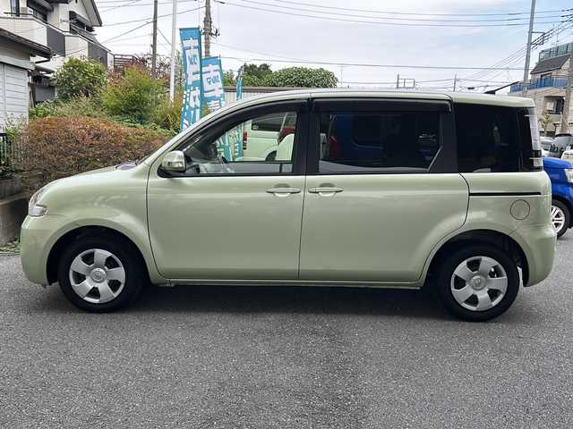 トヨタ シエンタ X Lパッケージ 埼玉県 2015(平27)年 8.9万km ライトグリーンメタリック ワンオーナー/運転席エアバッグ	/助手席エアバッグ	/ABS(アンチロックブレーキ)	/トラクションコントロール	/前席シートベルトプリテンショナー	/前席シートベルトフォースリミッター	/後席３点式シートベルト	/サイドインパクトバー/ブレーキアシスト	/衝突安全ボディー	採用/EBD（電子制動力配分装置）	/その他安全装備	VSC/エアコン	マニュアル/パワーウィンドウ	/集中ドアロック