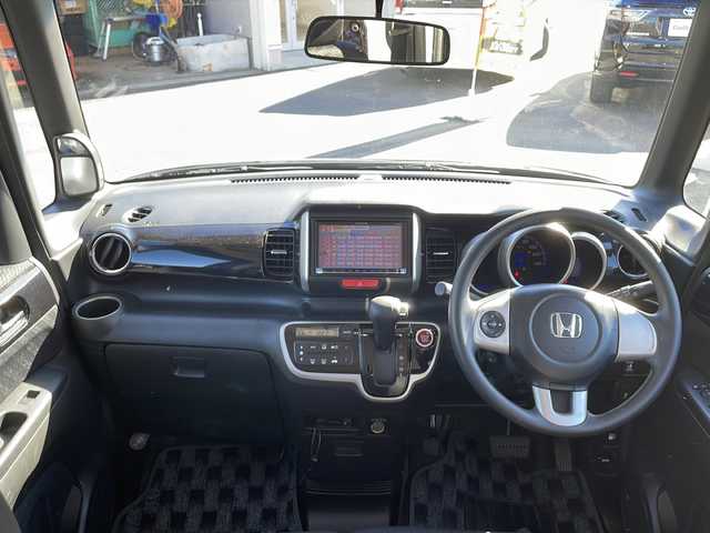 ホンダ Ｎ ＢＯＸ カスタム G Lパッケージ 山口県 2013(平25)年 7.3万km クリスタルブラックパール 社外メモリナビ/ワンセグTV/バックカメラ/片側パワースライドドア/ETC/ステアリングスイッチ/横滑り防止装置/HIDヘッドライト/フォグライト/オートライト/前席アームレスト/純正15インチAW/保証書