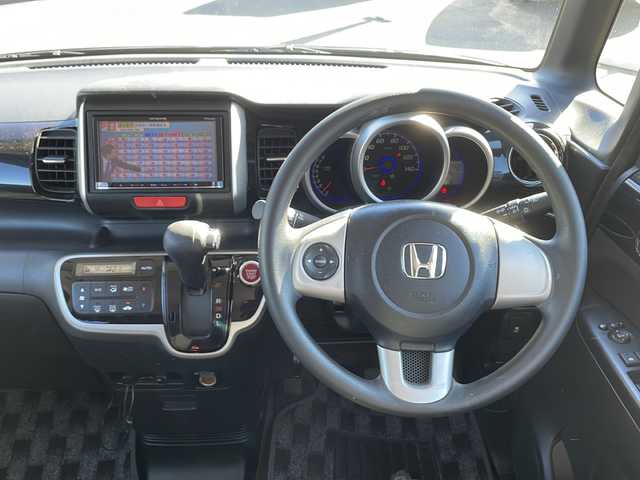 ホンダ Ｎ ＢＯＸ カスタム G Lパッケージ 山口県 2013(平25)年 7.3万km クリスタルブラックパール 社外メモリナビ/ワンセグTV/バックカメラ/片側パワースライドドア/ETC/ステアリングスイッチ/横滑り防止装置/HIDヘッドライト/フォグライト/オートライト/前席アームレスト/純正15インチAW/保証書