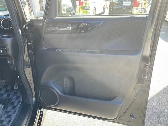 ホンダ Ｎ ＢＯＸ カスタム G Lパッケージ 山口県 2013(平25)年 7.3万km クリスタルブラックパール 社外メモリナビ/ワンセグTV/バックカメラ/片側パワースライドドア/ETC/ステアリングスイッチ/横滑り防止装置/HIDヘッドライト/フォグライト/オートライト/前席アームレスト/純正15インチAW/保証書