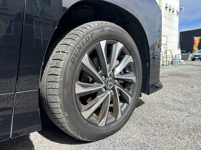 トヨタ ヴォクシー S－Z 茨城県 2022(令4)年 3.5万km アティチュードブラックマイカ 10.5インチ純正ディスプレイオーディオPlus/ (コネクティッドナビ対応)/バックカメラ/フリップダウンモニター/両側パワースライドドア/ETC2.0/【Toyota Safety Sense】/ ・プリクラッシュセーフティ/ ・レーントレーシングアシスト/ ・レーンデパーチャーアラート/ ・レーダークルーズコントロール/ ・アダプティブハイビームシステム/ ・ロードサインアシスト/ ・ドライバー異常時対応システム/ ・プロアクティブドライビングアシスト/ ・発進遅れ告知機能/ ・緊急時操舵支援/ ・フロントクロストラフィックアラート/ ・レーンチェンジアシスト/プロジェクター式LEDヘッドランプ/社外前後ドライブレコーダー(ZDR-015)/純正17インチアルミホイール/ステアリングスイッチ/オプティトロンメーター/電動パーキングブレーキ/前席シートヒーター/充電用USB端子(Type-C)/新車時保証書/スペアキー×1