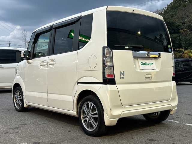 ホンダ Ｎ ＢＯＸ SSパッケージ 大阪府 2015(平27)年 6.9万km プレミアムホワイトパール 純正ナビ(BT/CD/DVD/ワンセグ)/バックカメラ/衝突被害軽減システム/純正アルミホイール/純正フロアマット/前後ドライブレコーダー/ETC/ベンチシート/フルフラットシート/チップアップシート/スマートキー/カーテンエアバック/ハロゲンヘッドライト