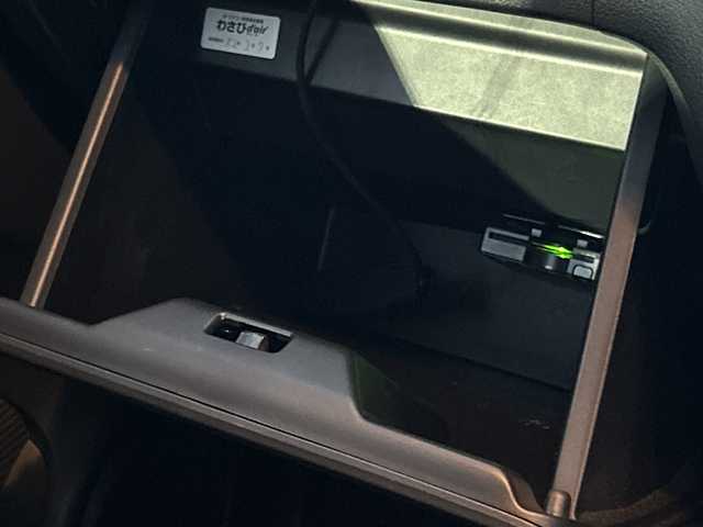 ホンダ Ｎ ＢＯＸ SSパッケージ 大阪府 2015(平27)年 6.9万km プレミアムホワイトパール 純正ナビ(BT/CD/DVD/ワンセグ)/バックカメラ/衝突被害軽減システム/純正アルミホイール/純正フロアマット/前後ドライブレコーダー/ETC/ベンチシート/フルフラットシート/チップアップシート/スマートキー/カーテンエアバック/ハロゲンヘッドライト