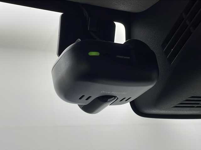 スズキ ジムニー シエラ JL 茨城県 2020(令2)年 2.5万km ジャングルグリーン 純正ナビ/・Bluetooth接続/・バックカメラ/・フルセグテレビ/ETC/ドライブレコーダー/純正フロアマット/スマートキー/４WD/フロントフォグ/背面タイヤ/ABS/横滑り防止装置/レーンアシストキープ/盗難防止装置/オートライト/ダウンヒルアシストコントロール/LEDヘッドライト