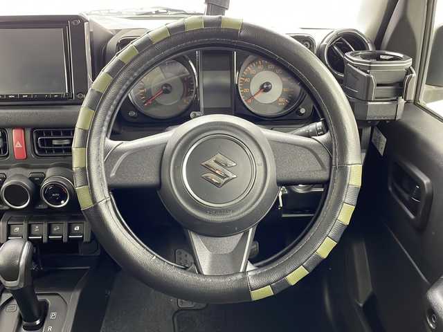 スズキ ジムニー シエラ JL 茨城県 2020(令2)年 2.5万km ジャングルグリーン 純正ナビ/・Bluetooth接続/・バックカメラ/・フルセグテレビ/ETC/ドライブレコーダー/純正フロアマット/スマートキー/４WD/フロントフォグ/背面タイヤ/ABS/横滑り防止装置/レーンアシストキープ/盗難防止装置/オートライト/ダウンヒルアシストコントロール/LEDヘッドライト