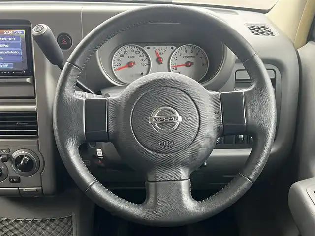 日産 キューブ 15M +navi HDD 秋田県 2008(平20)年 10.7万km ホワイトパール 社外ナビ　/スマートキー/フルセグ/社外アルミ/純正フロアマット/純正ドアバイザー/パワーステアリング/パワーウィンドウ/電動格納ミラー/レベライザー/社外エンジンスターター/保証書/取扱説明書/記録簿