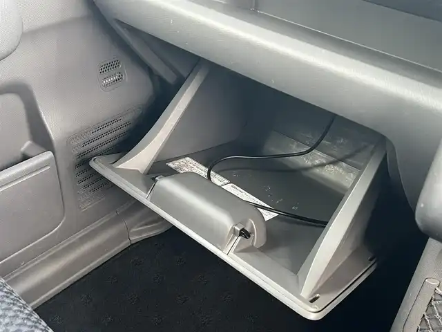 日産 キューブ 15M +navi HDD 秋田県 2008(平20)年 10.7万km ホワイトパール 社外ナビ　/スマートキー/フルセグ/社外アルミ/純正フロアマット/純正ドアバイザー/パワーステアリング/パワーウィンドウ/電動格納ミラー/レベライザー/社外エンジンスターター/保証書/取扱説明書/記録簿