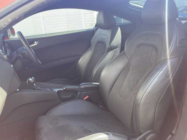 アウディ ＴＴクーペ 1．8 TFSI Sライン コンペティション 福岡県 2014(平26)年 3.8万km ブリリアントレッド 純正ナビ（Bluetooth・フルセグTV）/S line専用バンパー/Sトロニックトランスミッション/バックカメラ/MTモード付AT/純正フロアマット/純正アルミホイール/ハーフレザー/ビルトインETC/AUTOエアコン/パワーステアリング/パワーウィンドウ/リモコンキー/エアバッグ（運転席・助手席・サイド）/ABS/横滑り防止装置