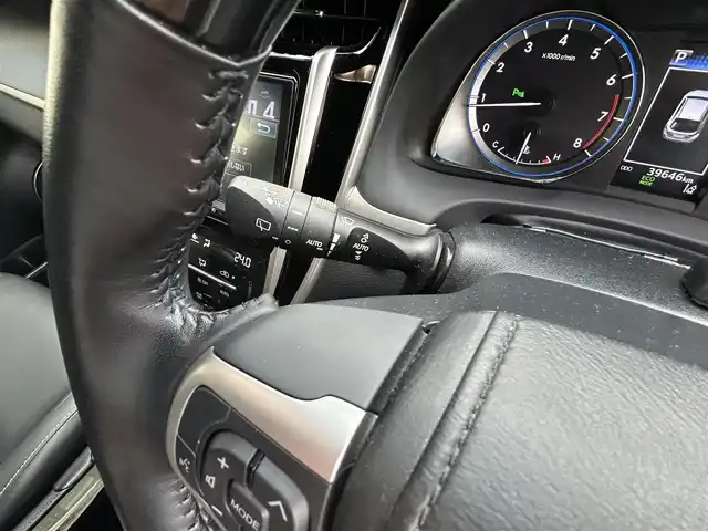 トヨタ ハリアー プレミアム 茨城県 2019(令1)年 4万km スパークリングブラックパールクリスタルシャイン 純正ナビ/・Bluetooth/・T-Connect/追従クルーズコントロール/純正ビルドインETC/フルセグテレビ/電動リアゲート/前後ドライブレコーダー/運転席パワーシート/サンルーフ