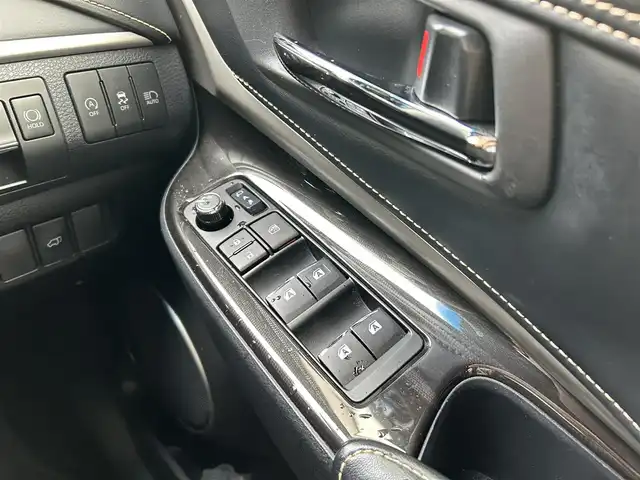 トヨタ ハリアー プレミアム 茨城県 2019(令1)年 4万km スパークリングブラックパールクリスタルシャイン 純正ナビ/・Bluetooth/・T-Connect/追従クルーズコントロール/純正ビルドインETC/フルセグテレビ/電動リアゲート/前後ドライブレコーダー/運転席パワーシート/サンルーフ