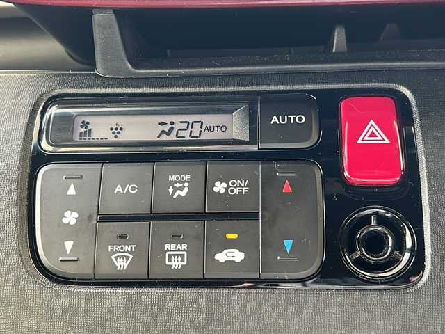ホンダ Ｎ ＯＮＥ RS 福島県 2019(令1)年 4万km ブリティッシュグリーンP 登録時走行距離：39176km/純正メモリナビ/（AM/FM/BT/CD/DVD/フルセグTV/iPod/USB/SD）/社外前後ドラレコ/ビルトインETC/USB充電2個/パドルシフト/クルコン/ステアリングスイッチ/スマートキー/プッシュスタート/バニティミラー/（D/P)/横滑り防止装置/保証書/取扱説明書