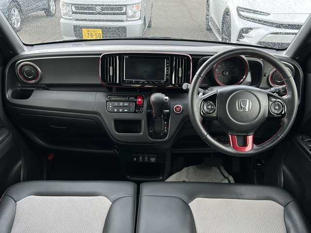 ホンダ Ｎ ＯＮＥ RS 富山県 2019(令1)年 4万km ブリティッシュグリーンP 登録時走行距離：39176km/純正メモリナビ/（AM/FM/BT/CD/DVD/フルセグTV/iPod/USB/SD）/社外前後ドラレコ/ビルトインETC/USB充電2個/パドルシフト/クルコン/ステアリングスイッチ/スマートキー/プッシュスタート/バニティミラー/（D/P)/横滑り防止装置/保証書/取扱説明書