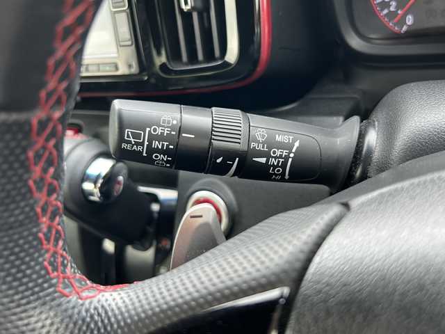ホンダ Ｎ ＯＮＥ RS 富山県 2019(令1)年 4万km ブリティッシュグリーンP 登録時走行距離：39176km/純正メモリナビ/（AM/FM/BT/CD/DVD/フルセグTV/iPod/USB/SD）/社外前後ドラレコ/ビルトインETC/USB充電2個/パドルシフト/クルコン/ステアリングスイッチ/スマートキー/プッシュスタート/バニティミラー/（D/P)/横滑り防止装置/保証書/取扱説明書