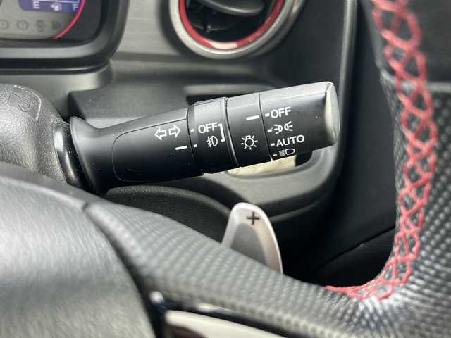ホンダ Ｎ ＯＮＥ RS 富山県 2019(令1)年 4万km ブリティッシュグリーンP 登録時走行距離：39176km/純正メモリナビ/（AM/FM/BT/CD/DVD/フルセグTV/iPod/USB/SD）/社外前後ドラレコ/ビルトインETC/USB充電2個/パドルシフト/クルコン/ステアリングスイッチ/スマートキー/プッシュスタート/バニティミラー/（D/P)/横滑り防止装置/保証書/取扱説明書