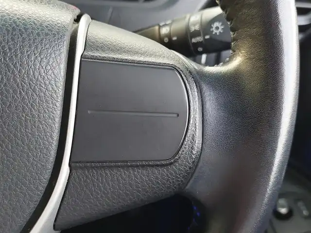 トヨタ エスクァイア ハイブリッド Xi 東京都 2015(平27)年 12.6万km スパークリングブラックパールクリスタルシャイン ALPINE10インチナビ/CD/DVD/BT/AM/FM/フルセグTV/HDMI/USB/バックカメラ/TRDフルエアロ/TRDフロントグリル/両側パワースライドドア/前席シートヒーター/HIDヘッドライト/フォグランプ/アイドリングストップ/横滑り防止装置/純正アルミホイール/保証書・取説・スペアキー