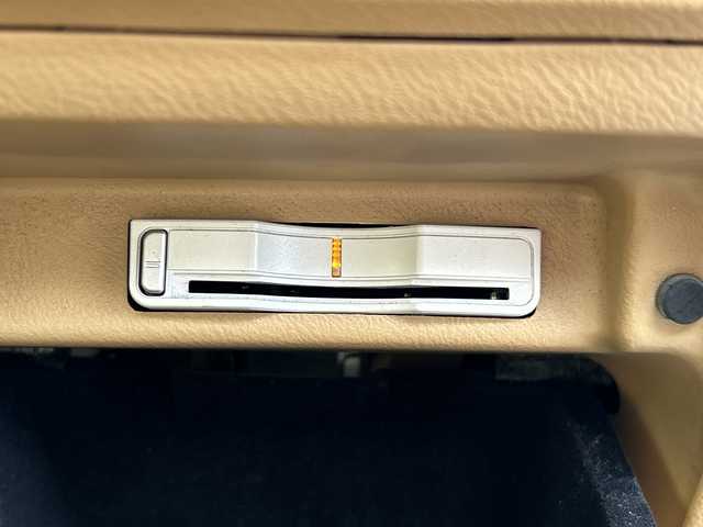 ホンダ エリシオン VX 鹿児島県 2006(平18)年 17.4万km ブルーイッシュホワイトパール フリップダウンモニター/バックカメラ/ETC/ナビ/両側パワースライドドア/パワーシート/リアスポイラー/BBS17インチアルミホイール/AFS/VSA/オートライト/純正フロアマット/スマートキー