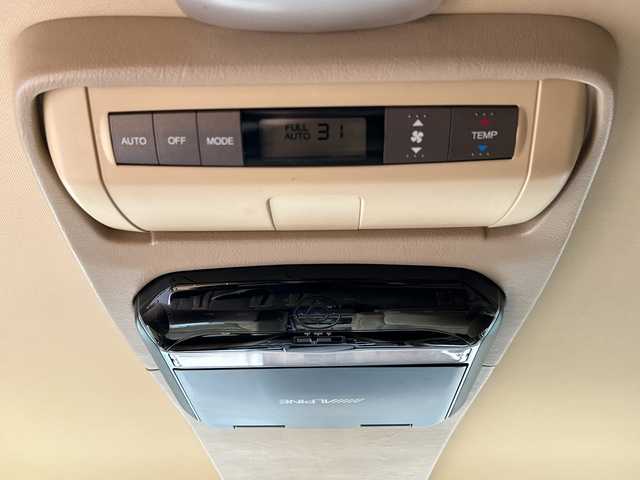 ホンダ エリシオン VX 鹿児島県 2006(平18)年 17.4万km ブルーイッシュホワイトパール フリップダウンモニター/バックカメラ/ETC/ナビ/両側パワースライドドア/パワーシート/リアスポイラー/BBS17インチアルミホイール/AFS/VSA/オートライト/純正フロアマット/スマートキー