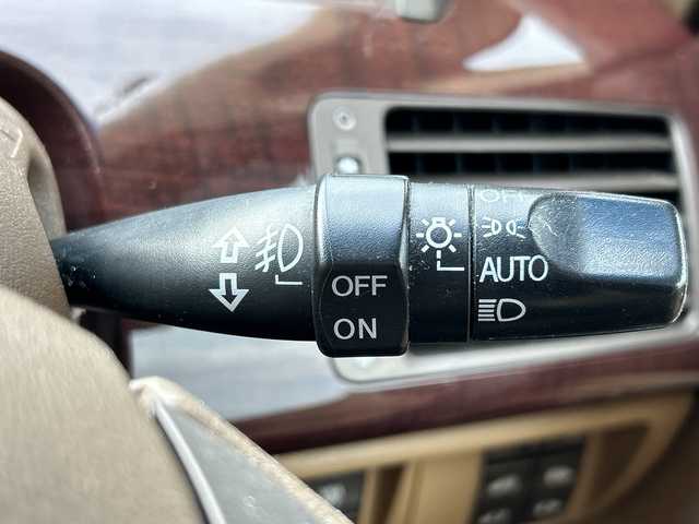 ホンダ エリシオン VX 鹿児島県 2006(平18)年 17.4万km ブルーイッシュホワイトパール フリップダウンモニター/バックカメラ/ETC/ナビ/両側パワースライドドア/パワーシート/リアスポイラー/BBS17インチアルミホイール/AFS/VSA/オートライト/純正フロアマット/スマートキー