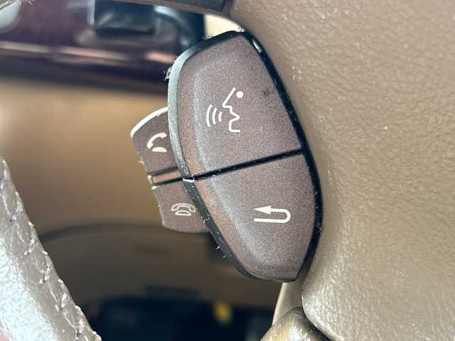 ホンダ エリシオン VX 鹿児島県 2006(平18)年 17.4万km ブルーイッシュホワイトパール フリップダウンモニター/バックカメラ/ETC/ナビ/両側パワースライドドア/パワーシート/リアスポイラー/BBS17インチアルミホイール/AFS/VSA/オートライト/純正フロアマット/スマートキー