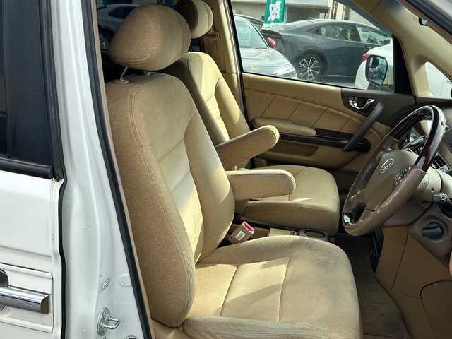 ホンダ エリシオン VX 鹿児島県 2006(平18)年 17.4万km ブルーイッシュホワイトパール フリップダウンモニター/バックカメラ/ETC/ナビ/両側パワースライドドア/パワーシート/リアスポイラー/BBS17インチアルミホイール/AFS/VSA/オートライト/純正フロアマット/スマートキー