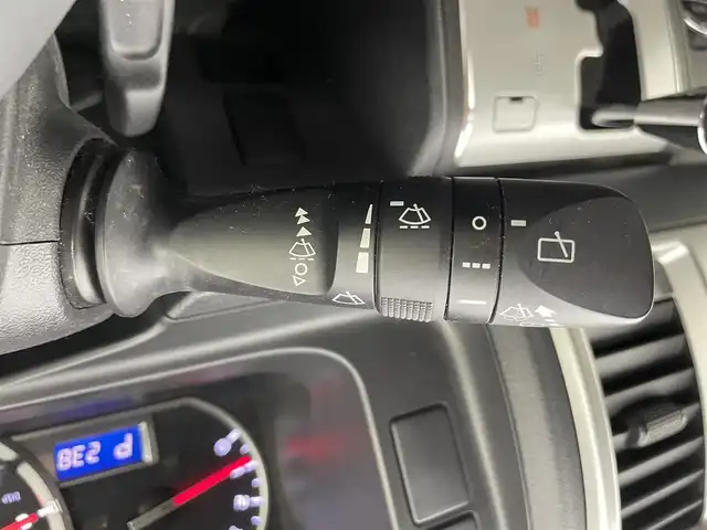 トヨタ ハイエース GL 富山県 2018(平30)年 8.2万km ホワイトパールクリスタルシャイン ワンオーナー/4WD/社外ナビ（AM/FM/CD/DVD/SD/BT）/フルセグTV/バックカメラ/片側パワースライドドア/フロントモデリスタエアロ/衝突被害軽減ブレーキ/レーンキープアシスト/オートマチックハイビーム/RAYS１７インチAW/1500W給電/ビルトインETC/スマートキー×２/純正フロアマット/取扱説明書/保証書