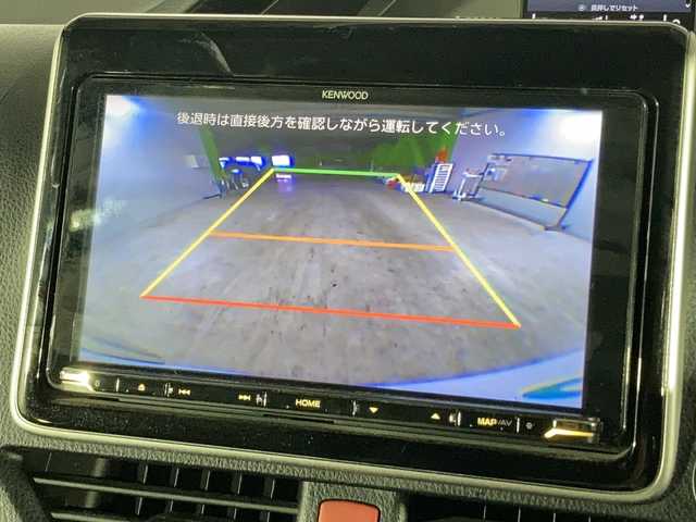 トヨタ エスクァイア Gi 沖縄県 2020(令2)年 2.9万km ホワイトパールクリスタルシャイン 県外仕入れ　/禁煙車　/７人乗り　/社外９インチナビ[MDV-M906HDL]　/（フルセグＴＶ　ＣＤ　ＤＶＤ　Ｂｌｕｅｔｏｏｔｈ）/フリップダウンモニター/両側パワースライドドア　/トヨタセーフティセンス/・プリクラッシュセーフティ/・レーンディパーチャーアラート/・オートマチックハイビーム/・クルーズコントロール　/前後ドライブレコーダー　/ＥＴＣ/LEDヘッドライト/純正アルミホイール