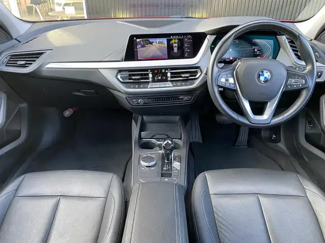 ＢＭＷ ＢＭＷ １１８ｉ プレイ 福岡県 2019(令1)年 4.8万km メルボルンレッド サンルーフ/全方位カメラ/レザーシート/パワーシート（メモリ機能付き）/シートヒーター/クルーズコントロール/レーンキープアシスト/純正メモリナビ/BLUETOOTH/前後ソナー/ドライブレコーダー前後/純正ETC/LEDライト/ワイヤレス充電/スマートキー/スペアキー