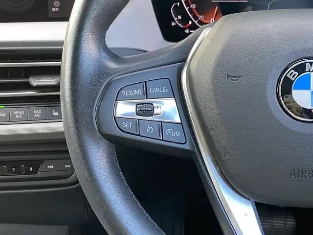 ＢＭＷ ＢＭＷ １１８ｉ プレイ 福岡県 2019(令1)年 4.8万km メルボルンレッド サンルーフ/全方位カメラ/レザーシート/パワーシート（メモリ機能付き）/シートヒーター/クルーズコントロール/レーンキープアシスト/純正メモリナビ/BLUETOOTH/前後ソナー/ドライブレコーダー前後/純正ETC/LEDライト/ワイヤレス充電/スマートキー/スペアキー