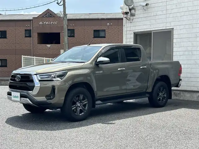 トヨタ ハイラックス Z 福岡県 2024(令6)年 1.2万km オキサイドブロンズM ワンオーナー/GRドレスアップマフラー/GRパフォーマンスダンパーセット/純正8インチディスプレイオーディオ/　（AM/FM/Bluetooth/Miracast)/バックカメラ/全方位カメラ/トヨタセーフティセンス/・プリクラッシュセーフティ/・レーンディバーチャーアラート/・ロードサインアシスト/・レーダークルーズコントロール/・先行車発進告知機能/オートライト/横滑り防止装置/コーナーセンサー/クリアランスソナー/排気ガス浄化装置/アイドリングストップ/ダウンヒルアシストコントロールシステム/パワーヒーター/4WD/純正17インチアルミホイール/ETC2.0/電格ウインカーミラー/ドアバイザー/電源ソケット×2/USB端子×2/盗難防止装置/スペアキー×1/保証書/取扱説明書/ナビ取扱説明書