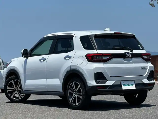 ダイハツ ロッキー G 島根県 2021(令3)年 5.2万km シャイニングホワイトパール 純正ナビ/CD/DVD/DTV/Bluetooth/全方位カメラ/レーダークルーズコントロール/シートヒーター /ステアリングスイッチ/LEDオートライト/コーナーセンサー /アイドリングストップ/純正アルミホイール/社外アルミホイール付きスタッドレス積み込み/純正フロアマット/純正ドアバイザー