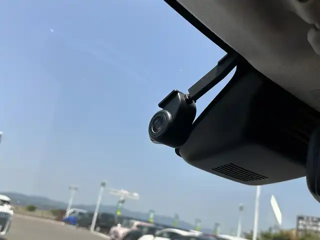 ダイハツ ロッキー G 島根県 2021(令3)年 5.2万km シャイニングホワイトパール 純正ナビ/CD/DVD/DTV/Bluetooth/全方位カメラ/レーダークルーズコントロール/シートヒーター /ステアリングスイッチ/LEDオートライト/コーナーセンサー /アイドリングストップ/純正アルミホイール/社外アルミホイール付きスタッドレス積み込み/純正フロアマット/純正ドアバイザー