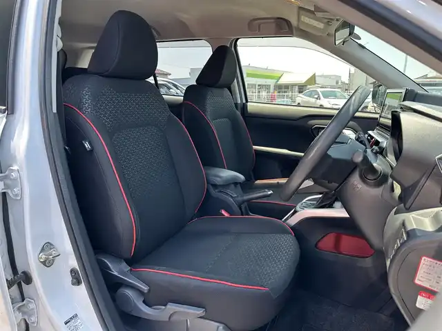 ダイハツ ロッキー G 島根県 2021(令3)年 5.2万km シャイニングホワイトパール 純正ナビ/CD/DVD/DTV/Bluetooth/全方位カメラ/レーダークルーズコントロール/シートヒーター /ステアリングスイッチ/LEDオートライト/コーナーセンサー /アイドリングストップ/純正アルミホイール/社外アルミホイール付きスタッドレス積み込み/純正フロアマット/純正ドアバイザー