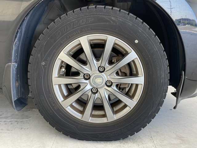 日産 ノート X 愛知県 2012(平24)年 7.9万km スーパーブラック 社外7インチSD（ナビあり）/ワンセグTV/CD DVD/Bluetooth/社外アルミホイール/アイドリングストップ/スマートキー/プッシュスタート