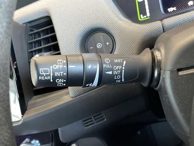 ホンダ フィット e:HEVクロスター 静岡県 2022(令4)年 3万km サーフブルー 純正SDナビ/・CD/・DVD/・フルセグＴＶ/・Bluetooth/・USB/・AM/・FM/主要装備/・衝突軽減/・レーンキープ/・追従クルコン/・コーナーセンサー後/・バックカメラ/・ETC/・ドラレコ前後/・電動パーキングブレーキ/・オートホールド/・純正フロアマット/・純正アルミホイール/・スマートキー/・プッシュスタート/・スペアキー1本/・LEDヘッドライト/・オートライト