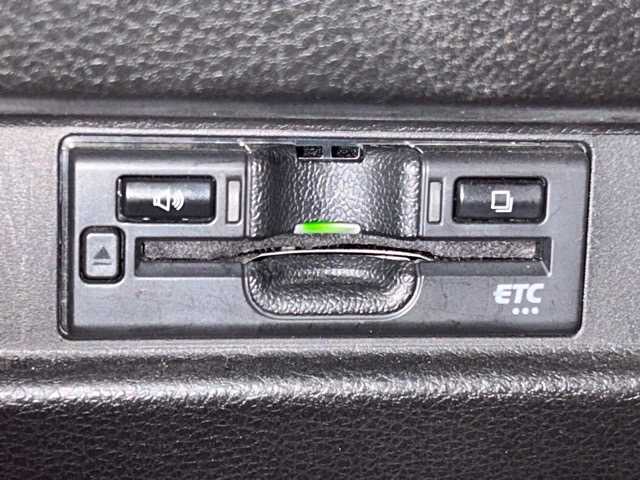 スズキ スペーシア ギア HYBRID XZターボ 千葉県 2021(令3)年 6.9万km デニムブルー ガンメタリック 2トーン 純正ナビ/CD/DVD/Bluetooth/両側パワースライドドア/バックカメラ/ビルトインETC/LEDヘッドライト/デュアルカメラブレーキサポート/アダプティブクルコン/前席シートヒーター/パーキングセンサー/純正フロアマット/純正アルミホイール/横滑り防止装置/衝突被害軽減システム/オートライト/プッシュスタート/スマートキー