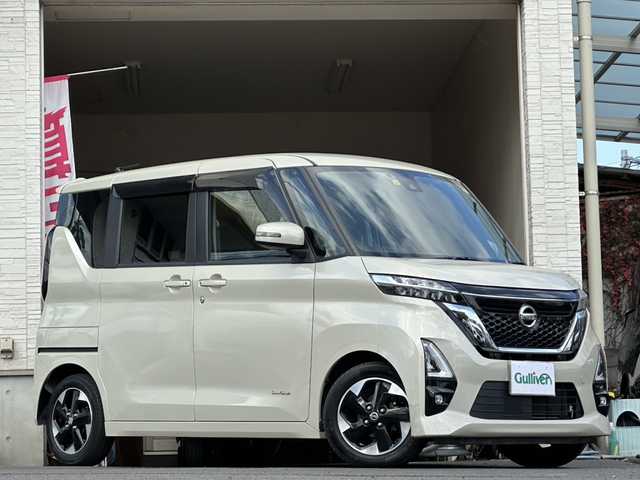 日産 ルークス ハイウェイスター X 大分県 2020(令2)年 2.8万km フローズンバニラパール 両側パワースライドドア/全方位カメラ/バックカメラ/リアサーキュレーター/純正14インチアルミホイール/純正フロアマット/純正LEDヘッドライト/オートライト/社外ETC/コーナーセンサー/横滑り防止装置/衝突被害軽減システム/ステアリングリモコン/スペアキー