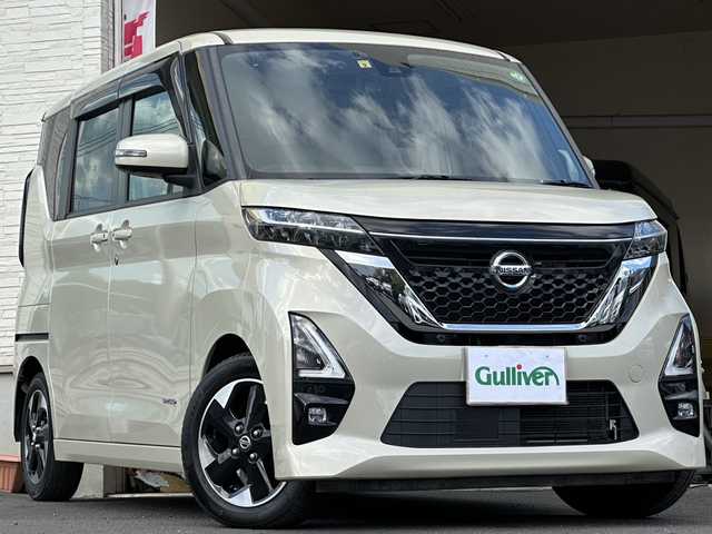 日産 ルークス ハイウェイスター X 大分県 2020(令2)年 2.8万km フローズンバニラパール 両側パワースライドドア/全方位カメラ/バックカメラ/リアサーキュレーター/純正14インチアルミホイール/純正フロアマット/純正LEDヘッドライト/オートライト/社外ETC/コーナーセンサー/横滑り防止装置/衝突被害軽減システム/ステアリングリモコン/スペアキー