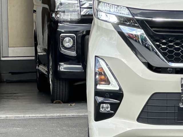 日産 ルークス ハイウェイスター X 大分県 2020(令2)年 2.8万km フローズンバニラパール 両側パワースライドドア/全方位カメラ/バックカメラ/リアサーキュレーター/純正14インチアルミホイール/純正フロアマット/純正LEDヘッドライト/オートライト/社外ETC/コーナーセンサー/横滑り防止装置/衝突被害軽減システム/ステアリングリモコン/スペアキー