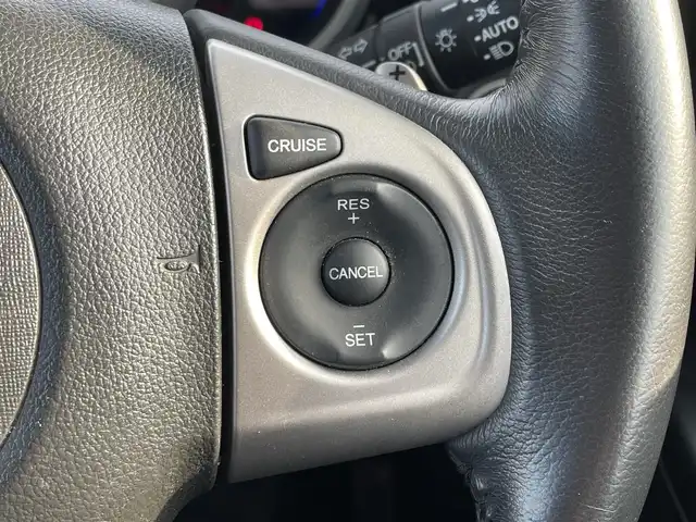 ホンダ Ｎ ＢＯＸ カスタム G ターボパッケージ 滋賀県 2013(平25)年 8.4万km プレミアムホワイトパール 純正SDナビ/(フルセグTV CD DVD Bluetooth)/バックカメラ/クルーズコントロール/両側パワースライドドア/革巻きステアリング/ステアリングリモコン/ETC/電動格納ミラー/ウインカーミラー/プッシュスタート/スマートキー×２/純正フロアマット