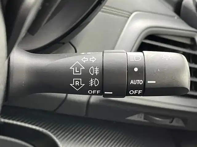 スバル インプレッサ ＸＶ 1．6i－L アイサイト 埼玉県 2017(平29)年 3.6万km クールグレーカーキ アイサイト　純正８インチナビ　フルセグＴＶ　Ｂｌｕｅｔｏｏｔｈ　バックカメラ　レーダークルーズコントロール　レーンアシスト　パドルシフト　スマートキー　プッシュスタート　アイドリングストップ　ＥＴＣ