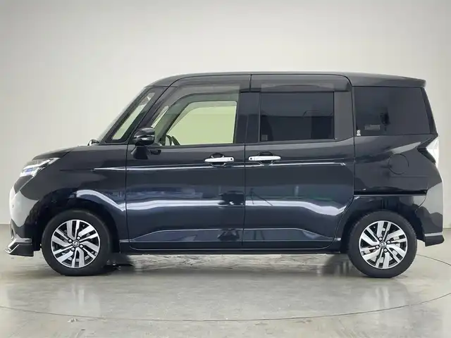 トヨタ タンク カスタムG 愛知県 2019(令1)年 6万km ブラックマイカメタリック 純正9インチナビ/12.1型後席ディスプレイ/アラウンドビューモニター/クルーズコントロール/両側パワースライドドア/ETC/フルセグTV/Bluetooth/衝突被害軽減システム/コーナーセンサー/純正アルミホイール/LEDヘッドライト/純正フロアマット/オートマチックハイビーム/オートライト/純9型ナビ　純12型後席M　全方位　禁煙車　両側電動スライドドア　フルセグTV　Bluetooth　セーフティセンス　衝突軽減　LEDオートライト　レーンキープ　ETC　プッシュスタート