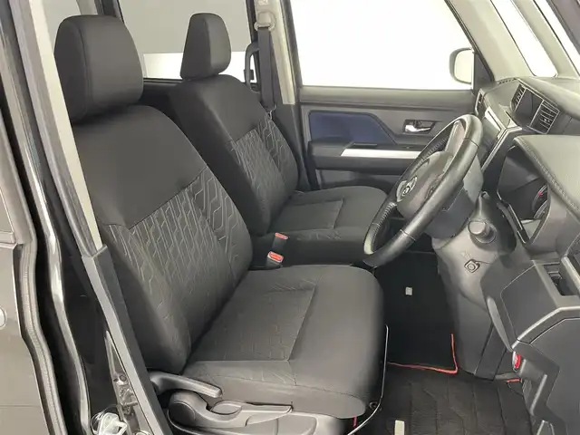 トヨタ タンク カスタムG 愛知県 2019(令1)年 6万km ブラックマイカメタリック 純正9インチナビ/12.1型後席ディスプレイ/アラウンドビューモニター/クルーズコントロール/両側パワースライドドア/ETC/フルセグTV/Bluetooth/衝突被害軽減システム/コーナーセンサー/純正アルミホイール/LEDヘッドライト/純正フロアマット/オートマチックハイビーム/オートライト/純9型ナビ　純12型後席M　全方位　禁煙車　両側電動スライドドア　フルセグTV　Bluetooth　セーフティセンス　衝突軽減　LEDオートライト　レーンキープ　ETC　プッシュスタート