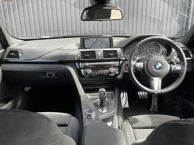 ＢＭＷ ３２０ｉ Mスポーツ 福島県 2014(平26)年 10.5万km 黒 レーンキープアシスト/コンフォートアクセス/パワーシート/純正ナビ(BT/USB/AUX/CD/DVD)/バックカメラ/純正18AW/ETC/HIDオートライト/取扱説明書/保証書/スペアキー